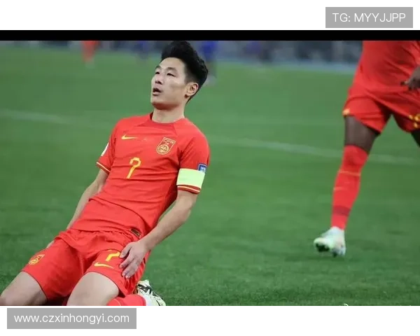 国足再度失利球迷心碎漫长的夜